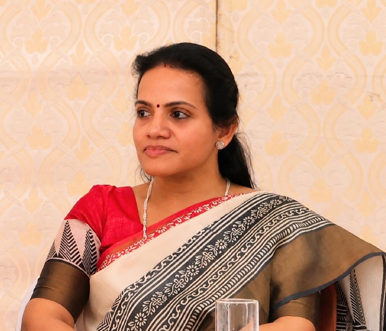 Dr. Malini R